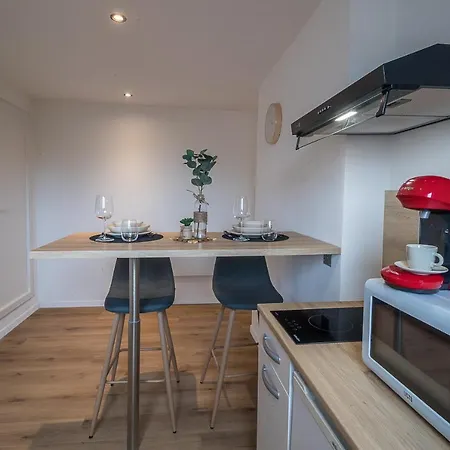 L’usine - Centre Apartment *