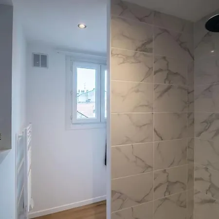 L'usine - Centre تارْب